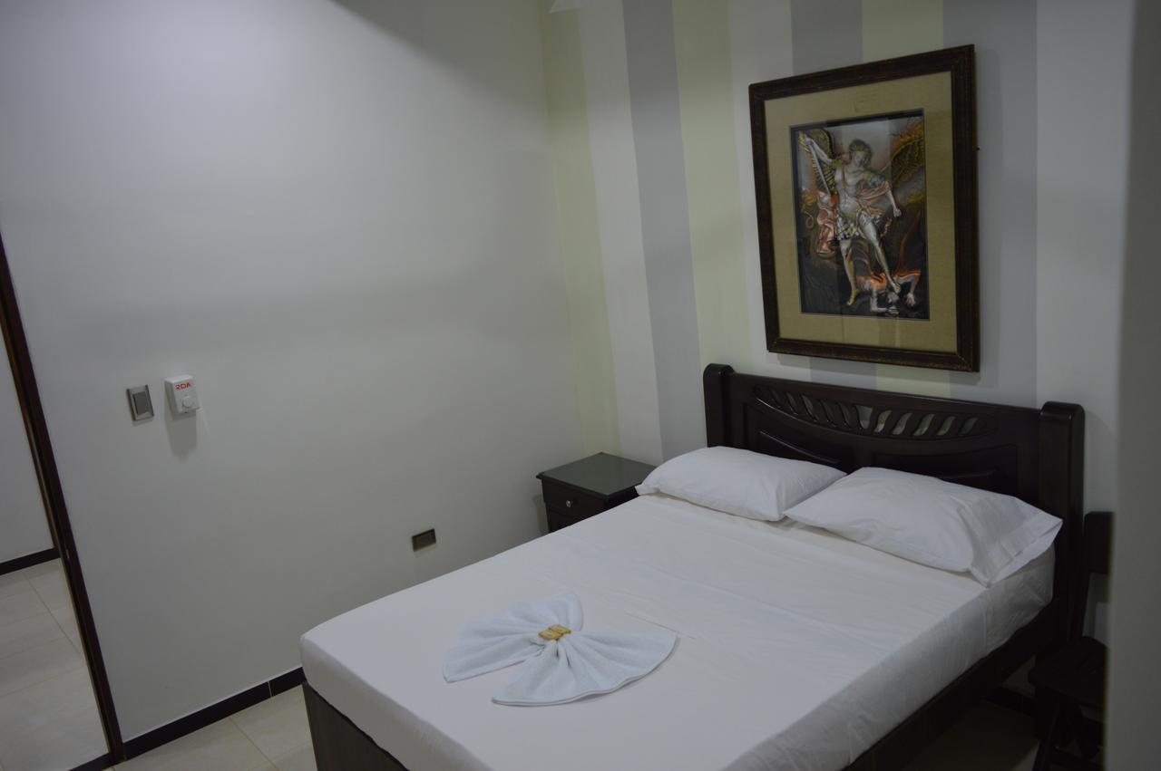Hotel La Rotonda Caucasia Eksteriør billede
